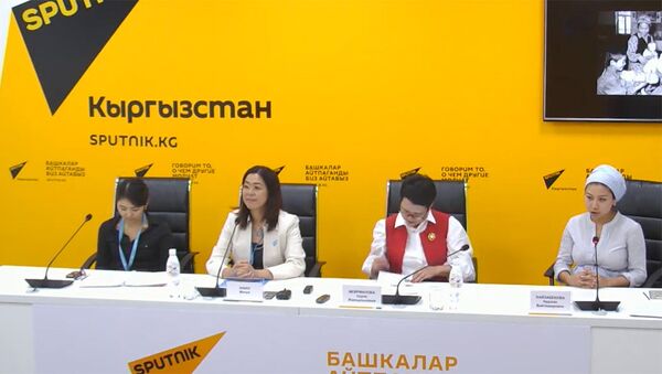 Проблему детской наркомании обсудили в пресс-центре Sputnik Кыргызстан - Sputnik Кыргызстан