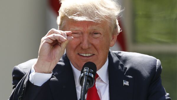 Президент США Дональд Трамп объявил о выводе США из Парижского соглашения по климату - Sputnik Кыргызстан