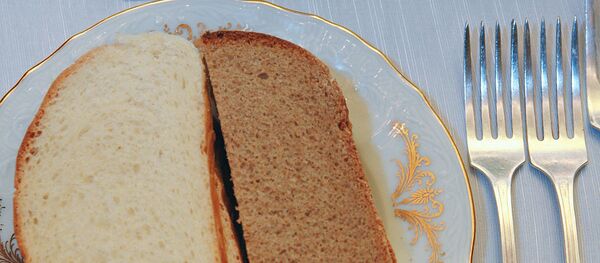 Сервировка стола на приеме в Министерстве обороны РФ - Sputnik Кыргызстан