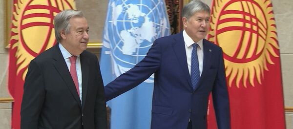 Кыргызстанга ашык болгон Гутерриш. БУУ башчысы Атамбаев менен жолукту - Sputnik Кыргызстан