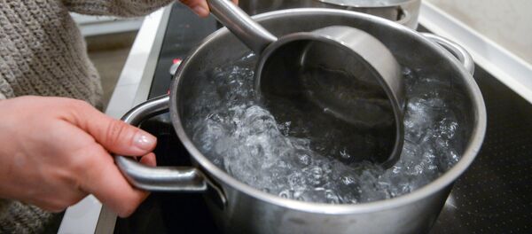 Сезонное отключение горячей воды - Sputnik Кыргызстан