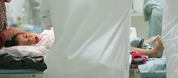 Обрезание в местной больнице в городе Алжир - Sputnik Кыргызстан