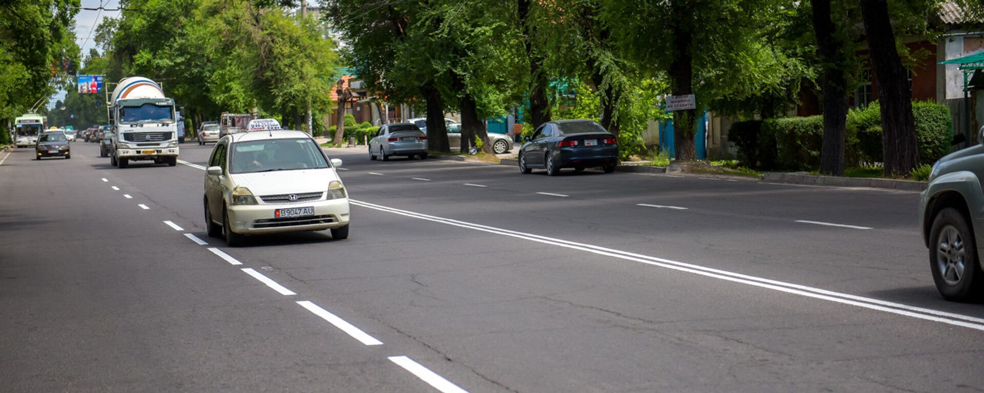 Автомобили в Бишкеке - Sputnik Кыргызстан, 1920, 29.05.2026