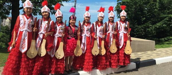 Ансамбль юных комузистов Санат - Sputnik Кыргызстан