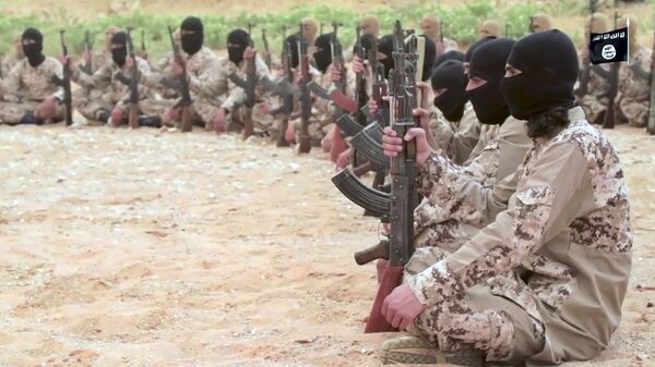 Боевики террористической организации Исламское государство в Сирии - Sputnik Кыргызстан
