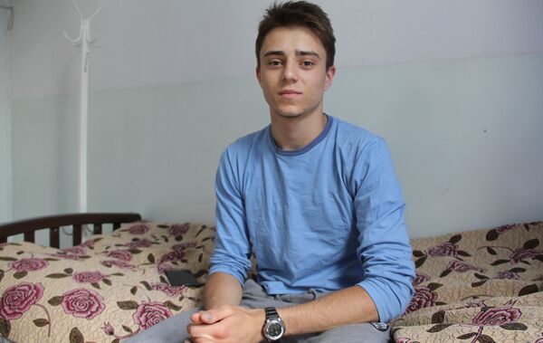 Пациент в кыргызском национальном центре гематологии Данил Штукин - Sputnik Кыргызстан