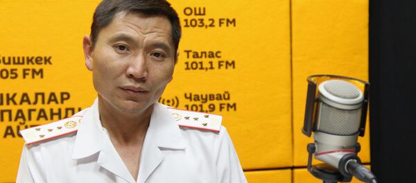 Капитан, старший инспектор противопожарной службы при МЧС КР Бакыт Садыбакасов - Sputnik Кыргызстан