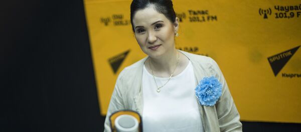 5 жылдык иш тажрыйбасы бар косметолог Айнура Сагынбаева маек учурунда - Sputnik Кыргызстан