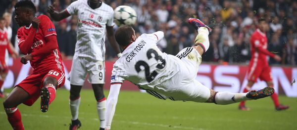 Лига чемпионов 2017. Бешикташ и Бенфика - Sputnik Кыргызстан