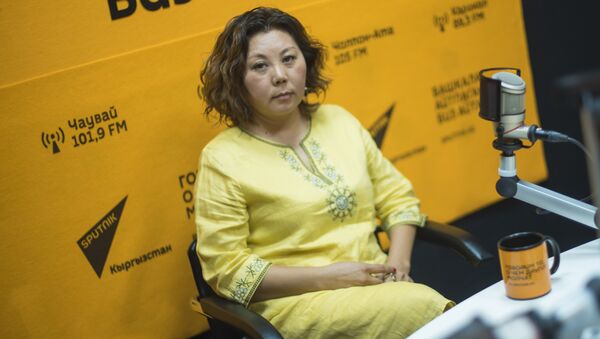 Специалист по питанию программы ЮНИСЕФ Дамира Абакирова - Sputnik Кыргызстан