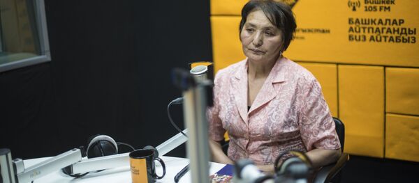 Сотрудник агентства профессионально-технического образования при Министерстве труда, занятости и миграции КР Бегайым Орозакунова - Sputnik Кыргызстан