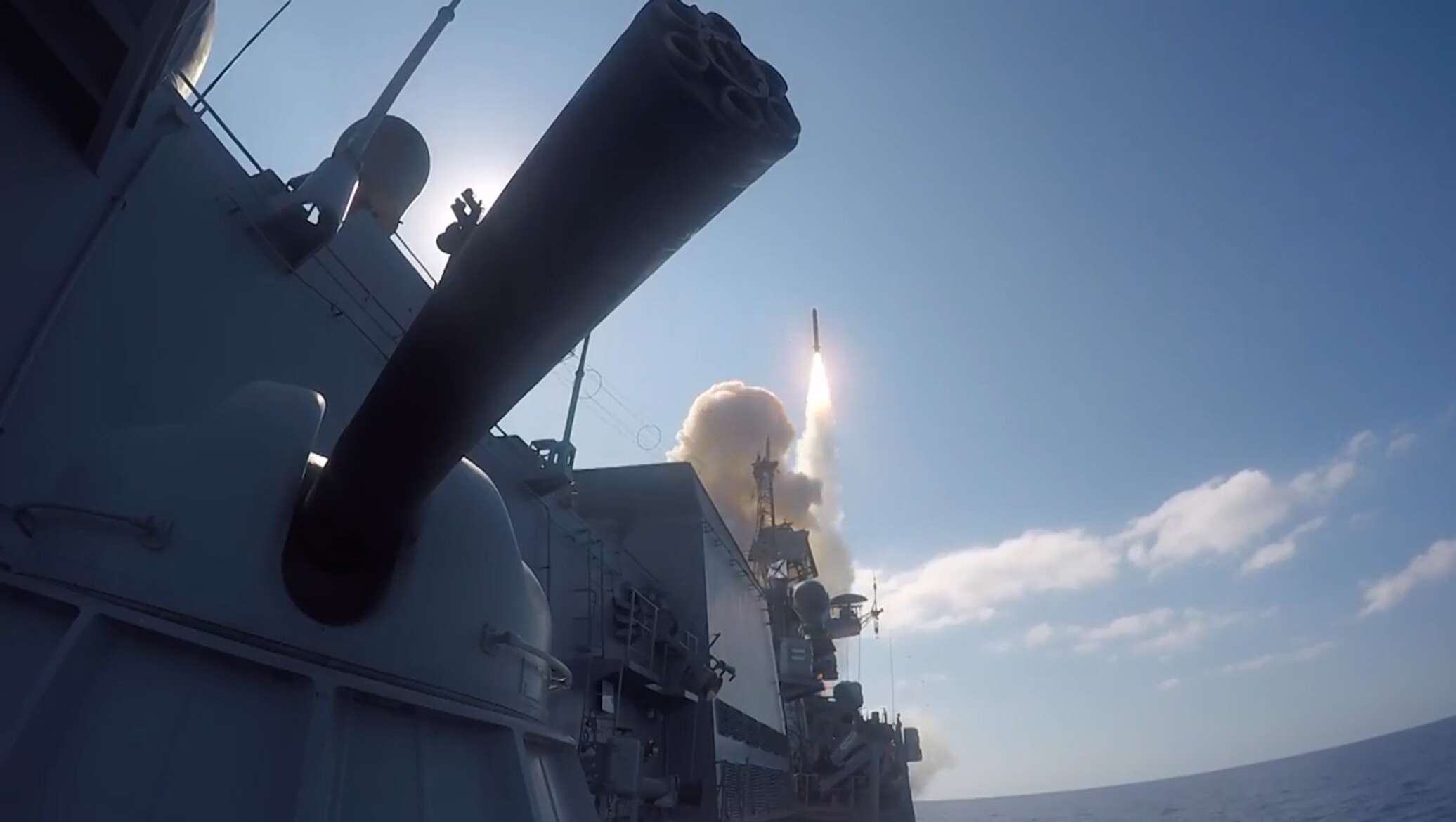 калибр крылатая ракета вмф рф. вашингтонское морское соглашение корабли. украинская боеголовка снаряда. 356 мм морское орудие. фото вашингтонское морское соглашение 1922 года.