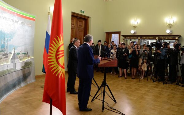 По его словам Кыргызстана и Татарстан не в полной мере развивают потенциал в торгово-экономической сфере. - Sputnik Кыргызстан