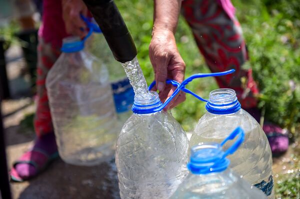 При необходимости объемы воды увеличат - Sputnik Кыргызстан