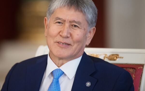 Президент Алмазбек Атамбаев - Sputnik Кыргызстан