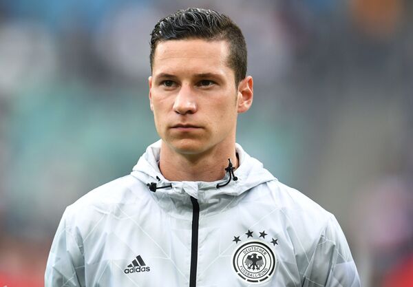 Капитан сборной Германии по футболу Юлиан Дракслер - Sputnik Кыргызстан