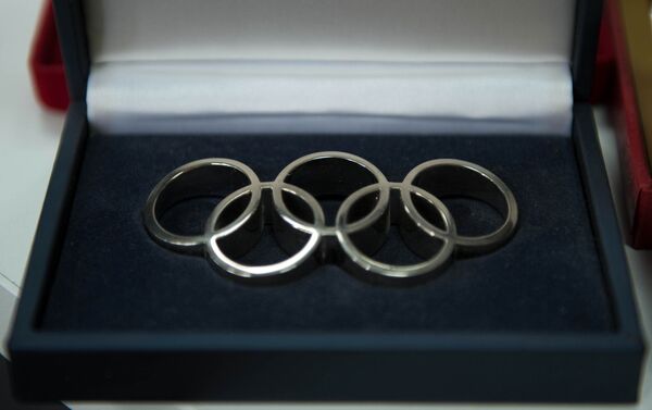 Спорттук, олимпиадалык белгилерди, марка, медалдарды чогултат - Sputnik Кыргызстан
