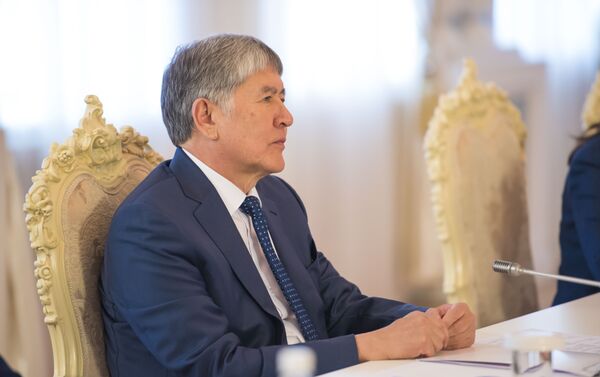 Глава государства отметил, что визит Матвиенко в КР — это приезд настоящего друга. - Sputnik Кыргызстан