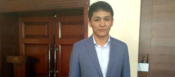 Заместитель председателя правления ОАО Национальная энергетическая холдинговая компания Нурбек Абасканов - Sputnik Кыргызстан