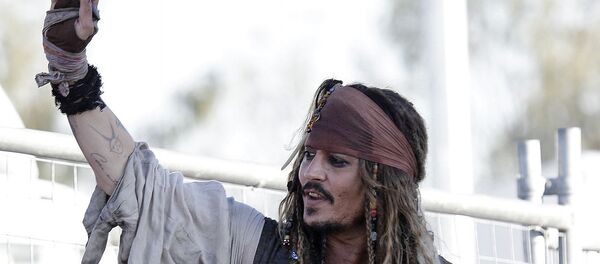 Голливудский актер Джонни Депп - Sputnik Кыргызстан