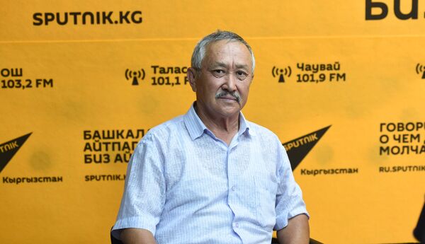 Даңк, Манас орденинин ээси бүгүн 69 жашка толду - Sputnik Кыргызстан