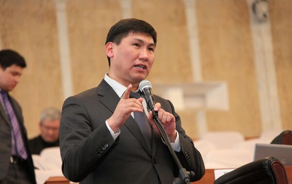 Эмгек жана социалдык өнүктүрүү министри Улукбек Кочкоров - Sputnik Кыргызстан