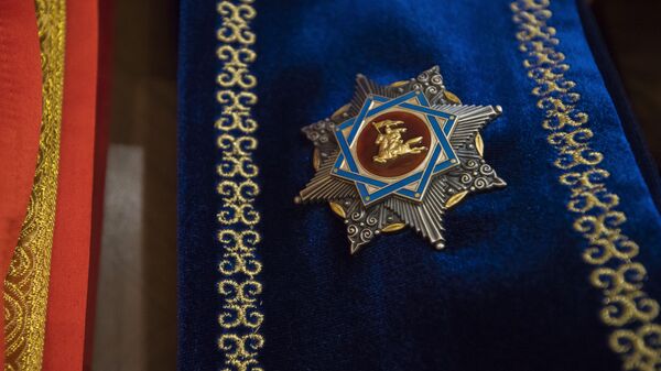 Государственная награда, орден Манас. Архивное фото - Sputnik Кыргызстан