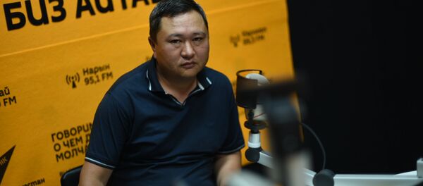 Правовой эксперт консалтинг-партнерской сети ЛАРК Правовая помощь сельскому населению Арстан Кадыров - Sputnik Кыргызстан