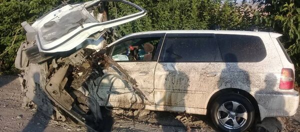 Таш-Көмүр шаарында оор жүк ташуучу МАN унаасы менен Honda Stepwgn жана Honda Odyssey унаалары кагышкан - Sputnik Кыргызстан