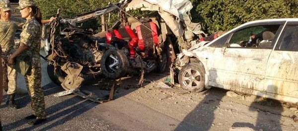 ДТП на трассе Бишкек — Ош с участием трех машин - Sputnik Кыргызстан