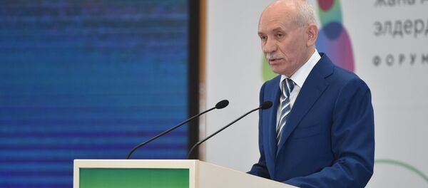 Татарстандын президенти Рустам Минниханов Алтай цивилизациясы форуму учурунда - Sputnik Кыргызстан