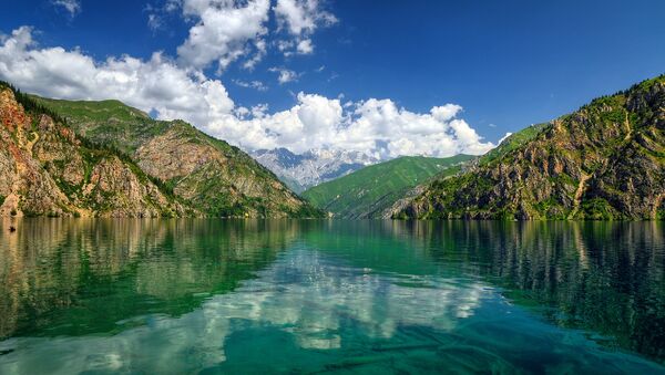 Это восхитительно, едем! — 10 лучших мест отдыха в Джалал-Абаде - Sputnik Кыргызстан