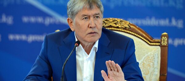 Летняя пресс-конференция Алмазбека Атамбаева в Чолпон-Ате - Sputnik Кыргызстан