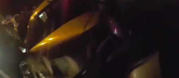 Машина влетела в забор частного дома вблизи Арча-Бешика в Бишкеке - Sputnik Кыргызстан