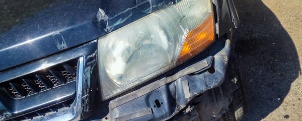 Пострадавший автомобиль в дтп на штрафстоянке в Бишкеке. Архивное фото - Sputnik Кыргызстан