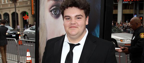 Британский актер Бен Хоуки, известный ролью повара-сироты по прозвищу Горячий Пирожок (Hot Pie) в сериале Игра престолов Британский актер Бен Хоуки, известный ролью повара-сироты по прозвищу Горячий Пирожок (Hot Pie) в сериале Игра престолов - Sputnik Кыргызстан