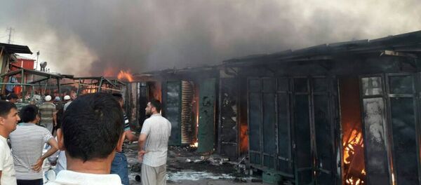 Пожар на центральном рынке города Узген - Sputnik Кыргызстан