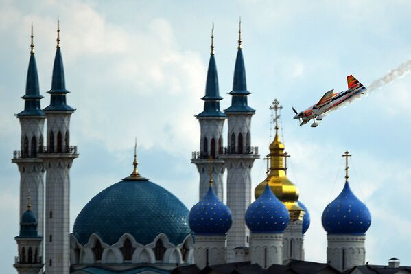 Этап чемпионата мира Red Bull Air Race в Казани. Первый день - Sputnik Кыргызстан