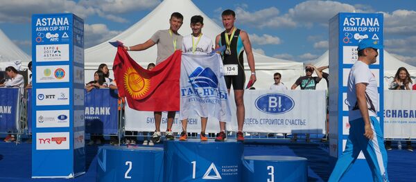 Открытый чемпионат по триатлону в Астане - Sputnik Кыргызстан