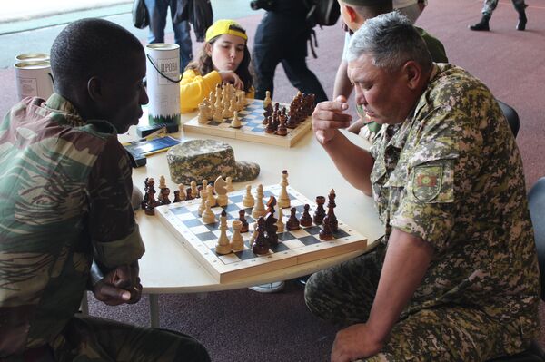 1-й этап конкурса Танковый биатлон - Индивидуальная гонка - Sputnik Кыргызстан