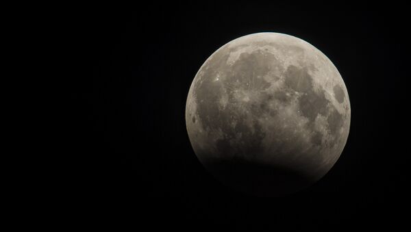 Лунное затмение. Архивное фото - Sputnik Кыргызстан