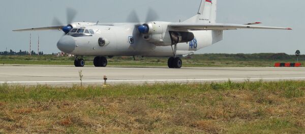 Военно-транспортный самолет АН-26. Архивное фото - Sputnik Кыргызстан