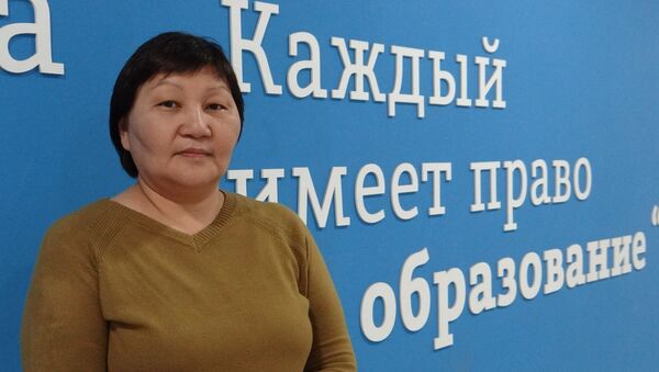 Специалист Минобразования КР Чинара Курбанова - Sputnik Кыргызстан