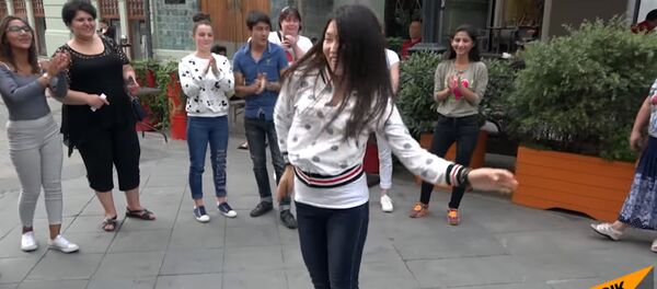 Как дети из шоу Ты супер! Танцы зажигали в Москве - Sputnik Кыргызстан