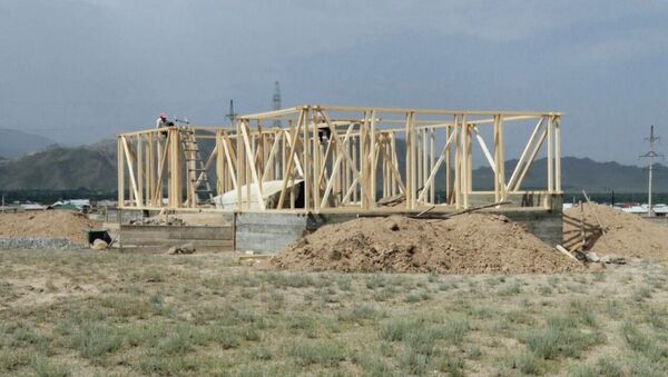 Новый метод строительства домов в Баткене - Sputnik Кыргызстан
