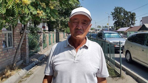 Бишкек — Кербен каттамында жүргүнчү ташып иштеген Ажыбек Акулов - Sputnik Кыргызстан