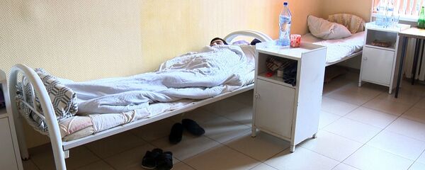 Массовое отравление людей некачественной водой в Махачкале - Sputnik Кыргызстан