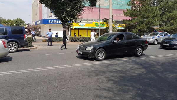 Оцеплен здание ЦУМа в Бишкеке. Сообщение о бомбе - Sputnik Кыргызстан