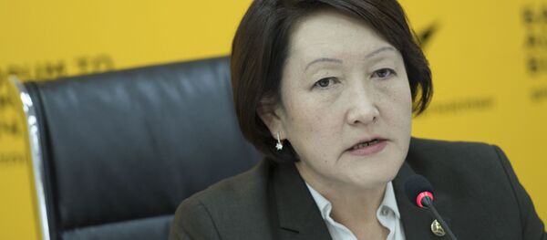 Председатель ЦИК по выборам и проведению референдумов Нуржан Шайлдабекова Председатель ЦИК по выборам и проведению референдумов Нуржан Шайлдабекова - Sputnik Кыргызстан