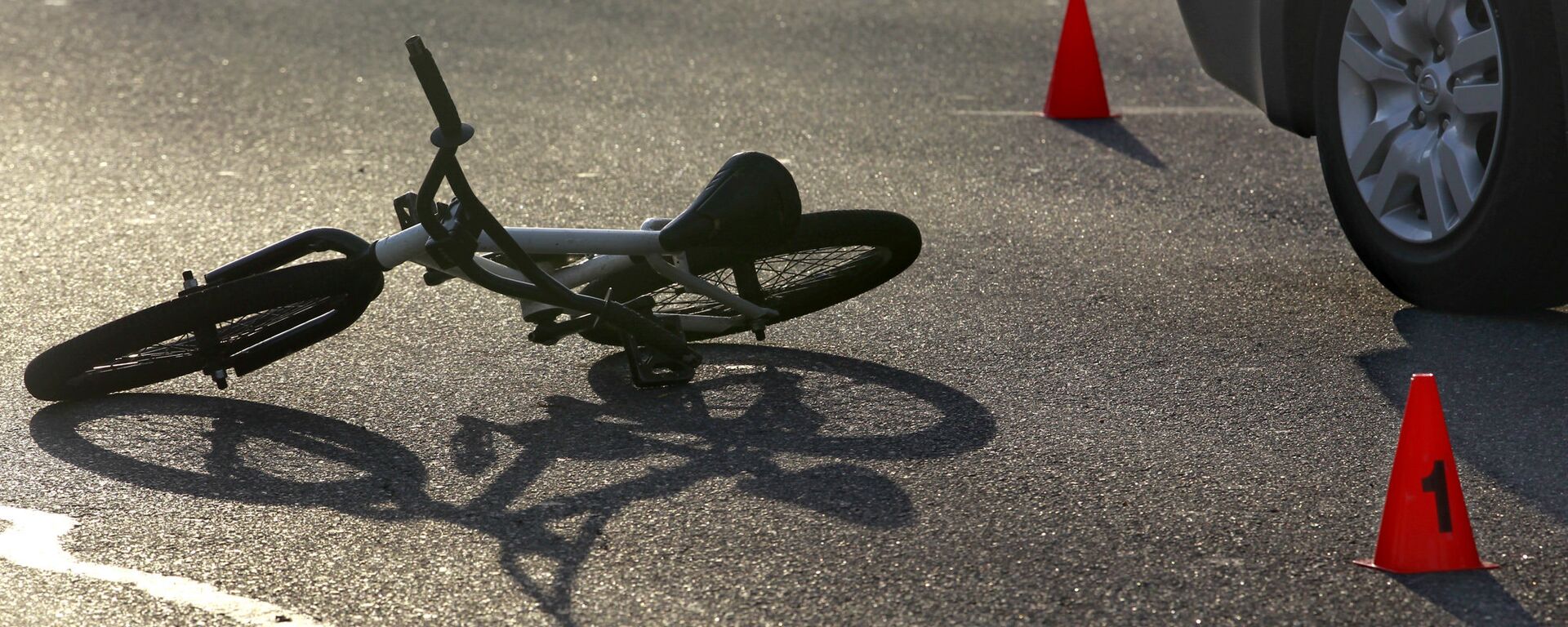 Случаи наезда на велосипедиста - Sputnik Кыргызстан, 1920, 02.01.2026